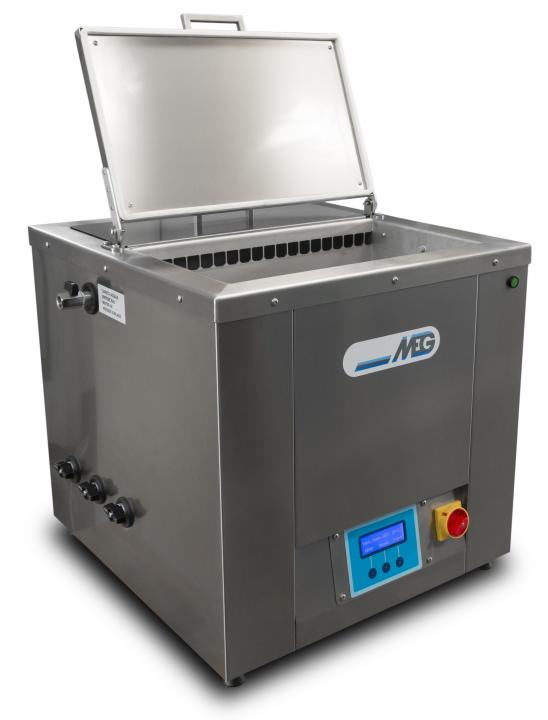 vasca-ultrasuoni-con-disoleatore-uct-30